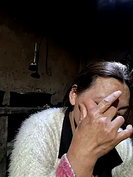 miomio-12 online show from 19, 3, 2026