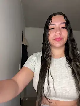 Snapshot of miss_ashley1_ chatting on 8, 10, 2025 miss ashley1 online show from 8, 10, 2025