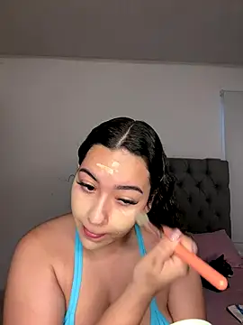 Snapshot of miss_ashley1_ chatting on 12, 10, 2025 miss ashley1 online show from 12, 10, 2025