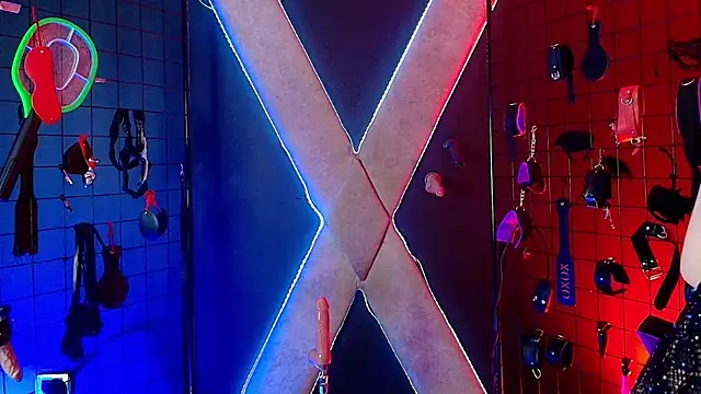 Snapshot of mranii_queen_bdsm_ chatting on 27, 11, 2025 mranii queen bdsm online show from 27, 11, 2025