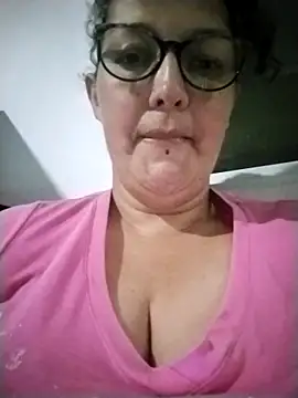 -saraqueen- online show from 19, 12, 2025