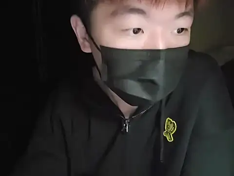 Snapshot of fox165 chatting on 13, 12, 2025 fox165 online show from 13, 12, 2025