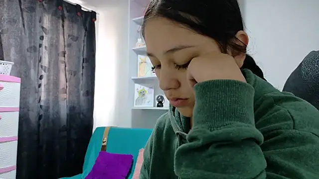 Snapshot of KOREN_JALAA chatting on 17, 4, 2026 KOREN JALAA online show from 17, 4, 2026
