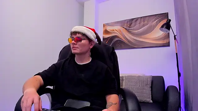 Leoo Miller online show from 5, 12, 2025