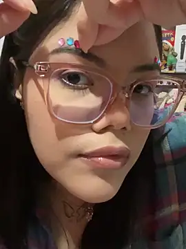 Snapshot of GabrielleMarsh1 chatting on 19, 10, 2025 GabrielleMarsh1 online show from 19, 10, 2025