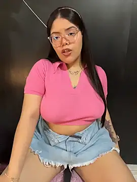 Snapshot of GabrielleMarsh1 chatting on 16, 11, 2025 GabrielleMarsh1 online show from 16, 11, 2025