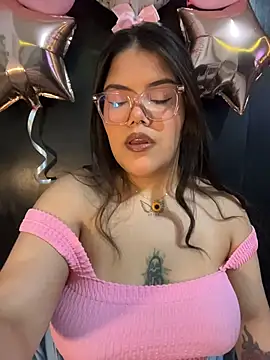 Snapshot of GabrielleMarsh1 chatting on 29, 11, 2025 GabrielleMarsh1 online show from 29, 11, 2025