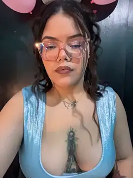 Snapshot of GabrielleMarsh1 chatting on 30, 11, 2025 GabrielleMarsh1 online show from 30, 11, 2025