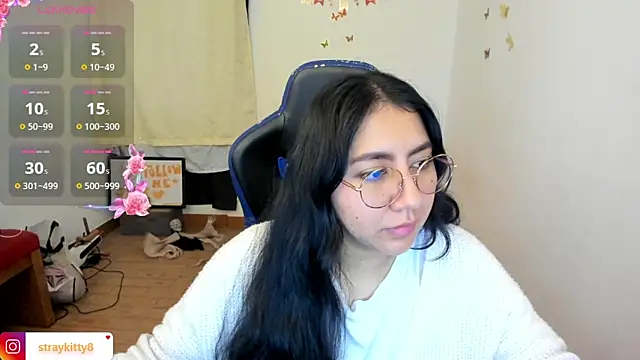 LoveLyy- online show from 9, 2, 2026