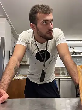 Snapshot of Xhrome98 chatting on 19, 10, 2025 Xhrome98 online show from 19, 10, 2025