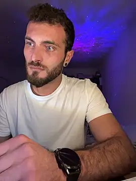 Snapshot of Xhrome98 chatting on 25, 10, 2025 Xhrome98 online show from 25, 10, 2025