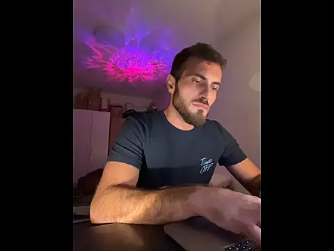 Snapshot of Xhrome98 chatting on 25, 10, 2025 Xhrome98 online show from 25, 10, 2025