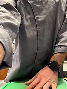 Snapshot of Xhrome98 chatting on 26, 10, 2025 Xhrome98 online show from 26, 10, 2025