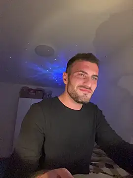 Snapshot of Xhrome98 chatting on 6, 11, 2025 Xhrome98 online show from 6, 11, 2025