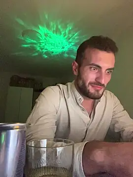 Snapshot of Xhrome98 chatting on 10, 11, 2025 Xhrome98 online show from 10, 11, 2025