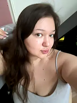 Twinklelove25 online show from 19, 10, 2025