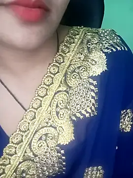 Snapshot of Rashmi_011 chatting on 24, 10, 2025 Rashmi 011 online show from 24, 10, 2025