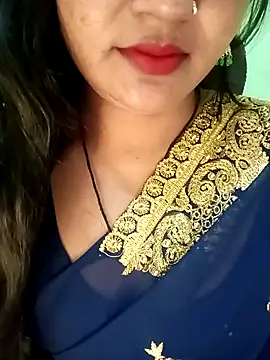 Snapshot of Rashmi_011 chatting on 26, 11, 2025 Rashmi 011 online show from 26, 11, 2025