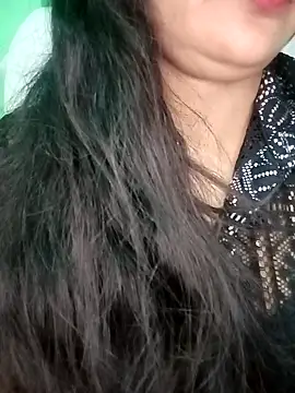 Snapshot of Rashmi_011 chatting on 15, 12, 2025 Rashmi 011 online show from 15, 12, 2025