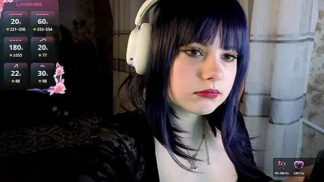 KristiBloom online show from 31, 3, 2026