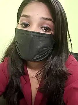 Snapshot of Beautiful_Eye chatting on 13, 12, 2025 Beautiful Eye online show from 13, 12, 2025