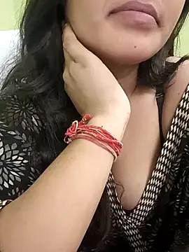 Snapshot of Beautiful_Eye chatting on 15, 12, 2025 Beautiful Eye online show from 15, 12, 2025