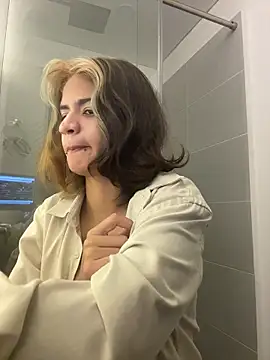 sukulaurens online show from 19, 11, 2025