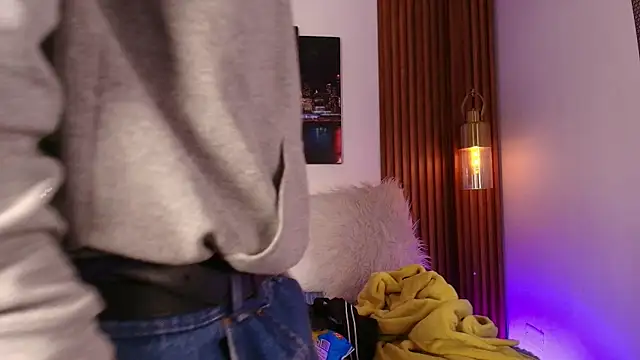 Snapshot of JackFrosst chatting on 2, 12, 2025 JackFrosst online show from 2, 12, 2025