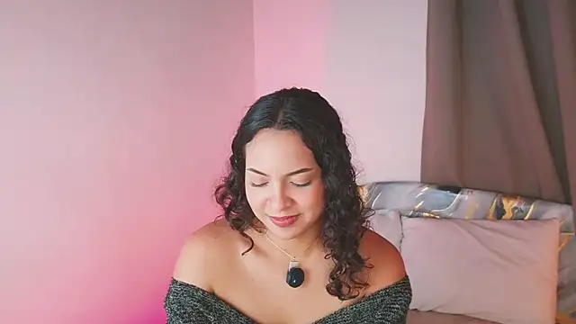 Snapshot of _Bella_Beth_ chatting on 17, 10, 2025 Bella Beth online show from 17, 10, 2025