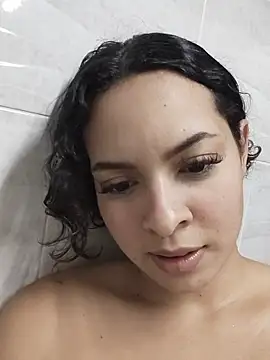 Snapshot of _Bella_Beth_ chatting on 13, 11, 2025 Bella Beth online show from 13, 11, 2025