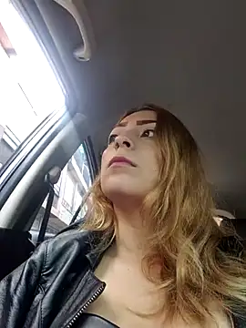 miaaeuphoriaa online show from 4, 11, 2025