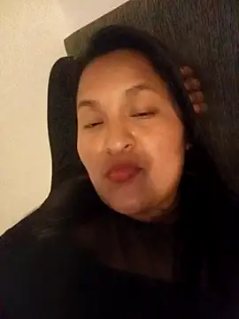lucia00xx online show from 5, 4, 2026