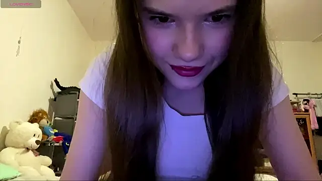 Snapshot of AlmetaBradicich chatting on 29, 10, 2025 AlmetaBradicich online show from 29, 10, 2025