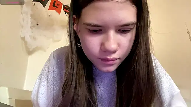 Snapshot of AlmetaBradicich chatting on 2, 11, 2025 AlmetaBradicich online show from 2, 11, 2025