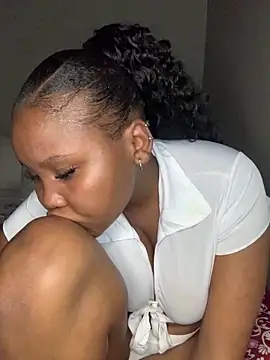 Scarlettxx21 online show from 9, 4, 2026