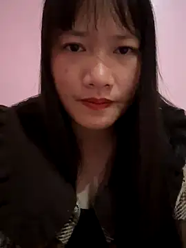 Snapshot of TrangNemo chatting on 24, 11, 2025 TrangNemo online show from 24, 11, 2025
