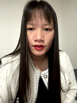 Snapshot of TrangNemo chatting on 25, 11, 2025 TrangNemo online show from 25, 11, 2025