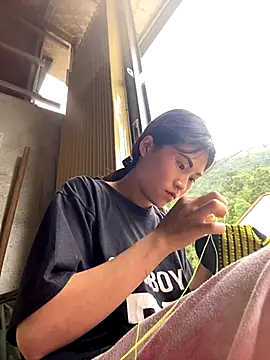 Snapshot of Mylinh- chatting on 8, 10, 2025 Mylinh- online show from 8, 10, 2025