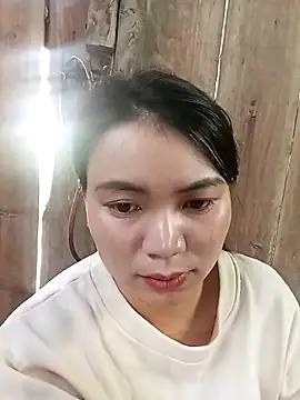 Snapshot of kun-love chatting on 4, 2, 2026 kun-love online show from 4, 2, 2026