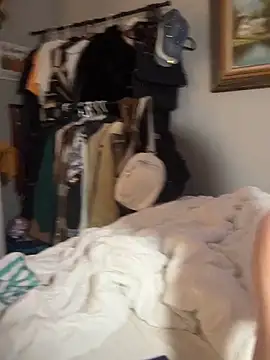 Snapshot of Dubbsssss chatting on 4, 12, 2025 Dubbsssss online show from 4, 12, 2025