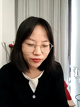 Snapshot of nini10052025 chatting on 13, 11, 2025 nini10052025 online show from 13, 11, 2025