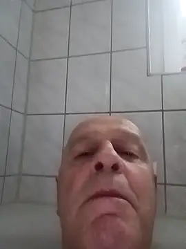 Snapshot of rudy-kralik chatting on 25, 11, 2025 rudy-kralik online show from 25, 11, 2025