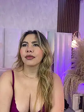 Snapshot of Katya_blonde chatting on 18, 11, 2025 Katya blonde online show from 18, 11, 2025