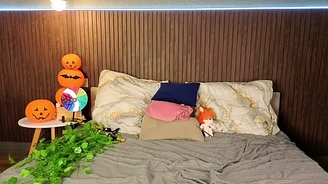 Snapshot of kitsun_ne chatting on 4, 11, 2025 kitsun ne online show from 4, 11, 2025