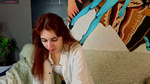 Snapshot of kitsun_ne chatting on 1, 12, 2025 kitsun ne online show from 1, 12, 2025