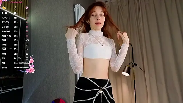 Snapshot of kitsun_ne chatting on 14, 12, 2025 kitsun ne online show from 14, 12, 2025