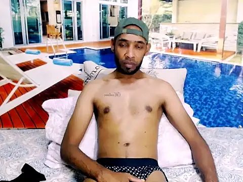 Snapshot of IndianMagicMike chatting on 18, 11, 2025 IndianMagicMike online show from 18, 11, 2025