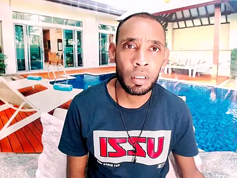 Snapshot of IndianMagicMike chatting on 15, 12, 2025 IndianMagicMike online show from 15, 12, 2025