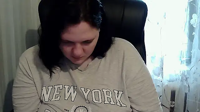 XLisaBlueXs  online show from 13, 10, 2025