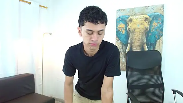 Snapshot of Alancum7 chatting on 21, 10, 2025 Alancum7 online show from 21, 10, 2025